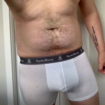 aka Logan Wulf - just a guy who likes to us his 👅🍆 and 🍑. Bears, Cubs, Dad/Son, Spy, FTM, Group play, Nudism are just a few of my interests.