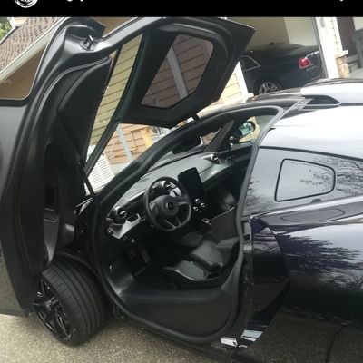 someguytwitte's profile picture. Idk