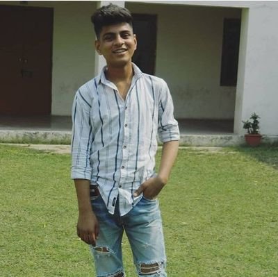 raniwal_ashish's profile picture. Every nagitive incident has a positive intent 🌸💕