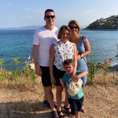 Mum, wife, thinker, life lover, Greek living in Edinburgh.
