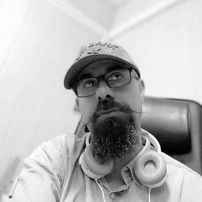 Vahid571's profile picture. 