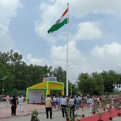 anurag13481's profile picture. B. Tech. ECE, 99 Batch, IET KANPUR UNIVERSITY.