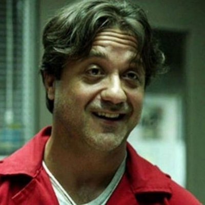 arturo_roman12's profile picture. Works at "Money Heist"