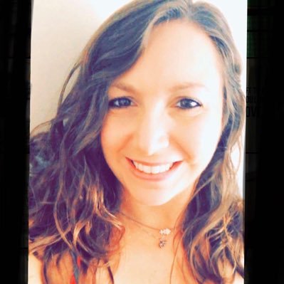 melissa1424's profile picture. music first, music last, music always.