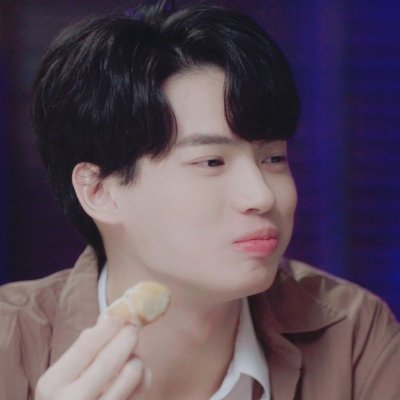 airinemasuri's profile picture. Family comes first 
Others: 天官赐福 . 旭日流金 . 紫陌红尘