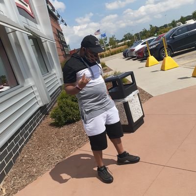 KingTut73694831's profile picture. 👅💦🍆🐱👑🔮✊🏾