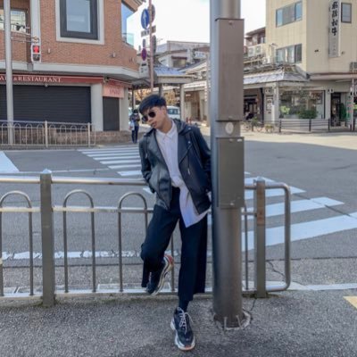 MadamPosh's profile picture. An ordinary gay who finds an extraordinary life. ตัวแทนประกันAIA ทักมาสอบถามเรื่องประกันได้