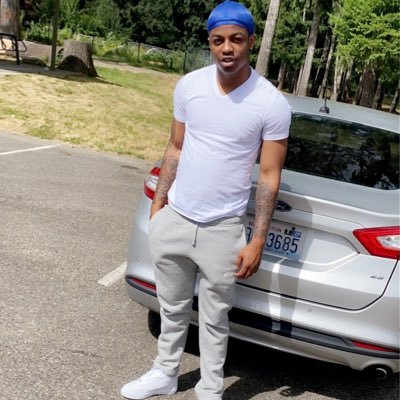 only1lucky_'s profile picture. 🤡💗