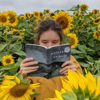 B 🌻(@MakeTeaAndRead) 's Twitter Profile Photo