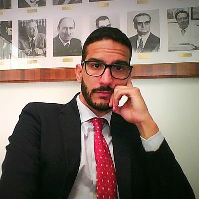 Medical Oncologist, PhD. Clinical Research Fellow@University of Palermo. Lung Cancer. Next-Generation Technologies. Translational Research aficionado.