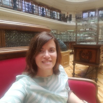 Médico Especialista Medicina física y rehabilitación. Mirando el mundo con curiosidad.