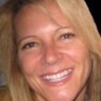 Renee Stone - @4customerservic Twitter Profile Photo