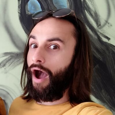 LusXavier9's profile picture. 