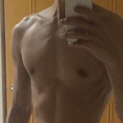 ce20190712's profile picture. 新北176/62