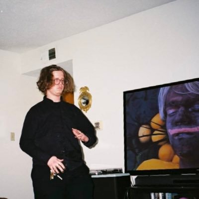 Triston Kirschbaum- UNI BFA. Instagram @hammerfisttaco.