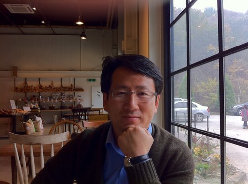 sem2003's profile picture. How to say? Let me see... First, I am a Material scientist. Second, a kind of facilitator for other people. Last, I want to be a good communicator in our world.