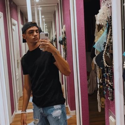 eerneestiito's profile picture. TikTok: eerneestiitoo