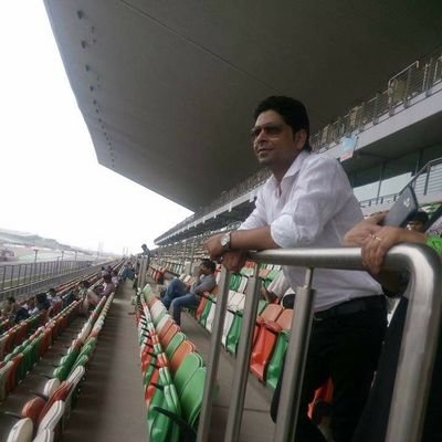 shyguyajay's profile picture. 