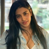 Daksha Nagarkar (@dakshaofficial) 's Twitter Profile