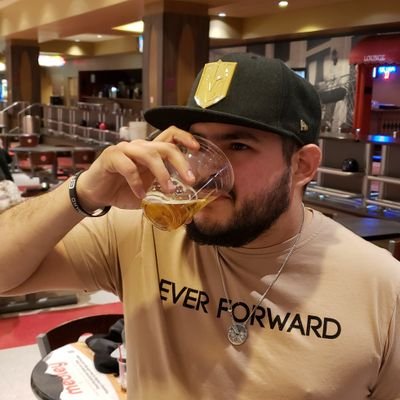 ♨Just Sizzln away at life♨
Chef in the great city of Las Vegas!
Part time streamer,
https://t.co/ulhccr6DjJ