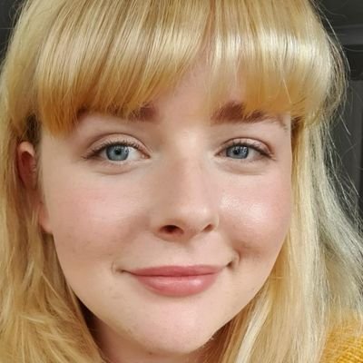 _ditzidani's profile picture. Lifestyle Blogger