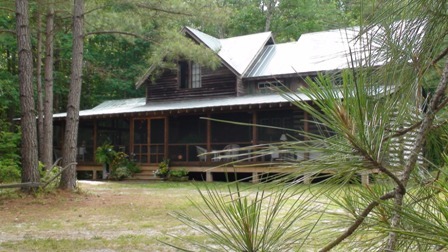cabinfarm's profile picture. Guest house set back in the pines of Franklin County, in the heart of NC. Come stay a day, a week or the weekend and enjoy the slower pace.
~Dewey & Dottie
