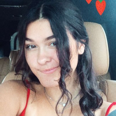 emmpaiva's profile picture. 🏳️‍🌈fairhaven 21’