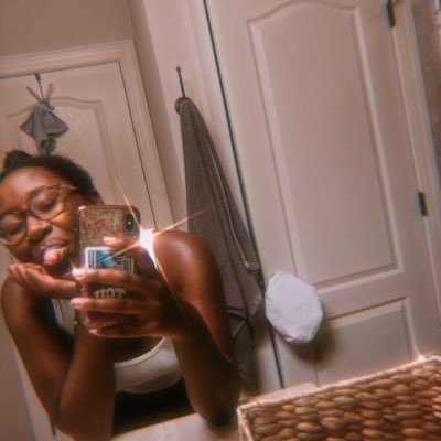 DarlingLexii's profile picture. Put all your trust in him || TCU '21 || AOII alum