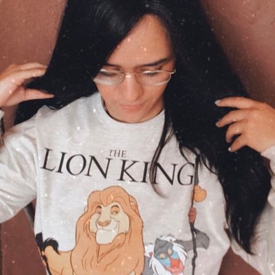 lu_roldan0210's profile picture. I quote a lot of books 💜