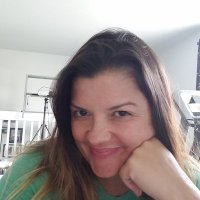 Laura Lott-Manzano (@manzanolott) 's Twitter Profile