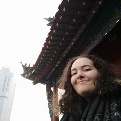 IR MA @njuniversity ||
Altın bir madalyon gibi taşınmalı vicdan.