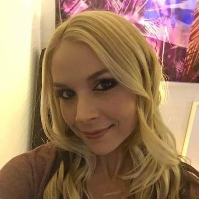 have fun🤩. Dog lover 🐕🐕 you smile😆..
party freak 🥃🍸🛥️🎊🎉
and business owner ✈️👜👛👝👒👚👗👙🧤🧦.
Fun lover of sports,race cars/ bike🏎️🏍️
single 👍