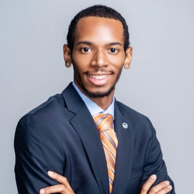 Cmflow_'s profile picture. @HowardU alumnus | second year PhD student @StanfordEng | inaugural cohort @HUKarshSTEM | Black Venture Capital Consortium 2020 @bvcc_vc
