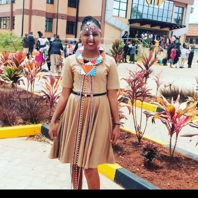 BLeleina's profile picture. simple and cool