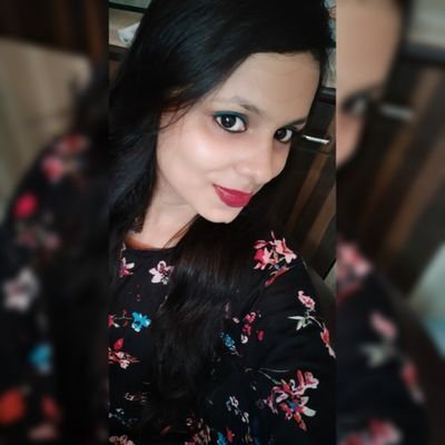 TiwariNikitaa's profile picture. 