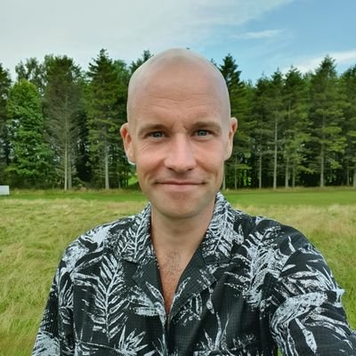 CGibsonWrites's profile picture. Writer of the Black Cover Books
http://t.co/Prxpy1FT1u