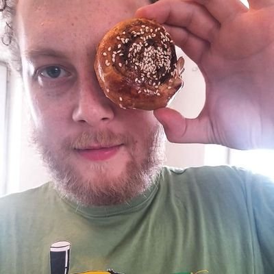 fargher's profile picture. jack of all trades, master of naanx
UX Designer, currently studying at General Assembly