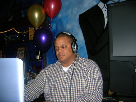 Dj, Co founder of the Nu-Soul Collective, 1/2 Half of Organix Promotions, creator of Soul Gasm, Promotor, Booking Agent and Die-Hard Dolphin fan