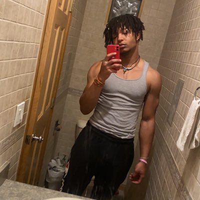 Dante_Manuel07's profile picture. VHS Track & Field-Hurdles💯 Football #7