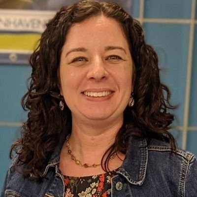 Instructional Technology Specialist💡Plaza Middle 🌎 Virginia Beach 🌊