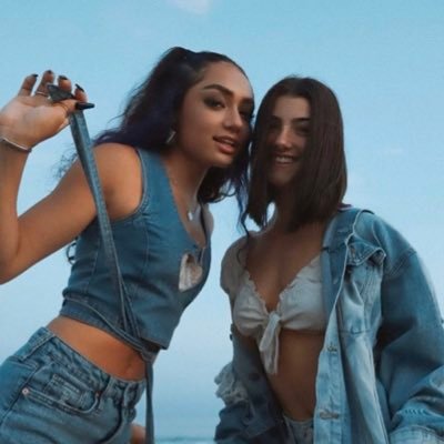 _feelinqdamelio's profile picture. welcome