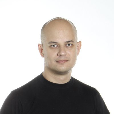 adeptofpixel's profile picture. I make a tiny pixelart games using #LibGDX and #Kotlin in my spare time.