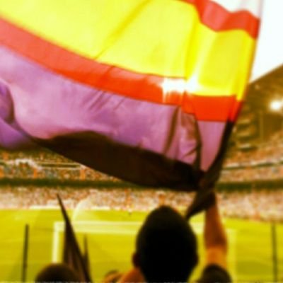 albertoMCMII's profile picture. Pon arriba tus ojos,siempre arriba