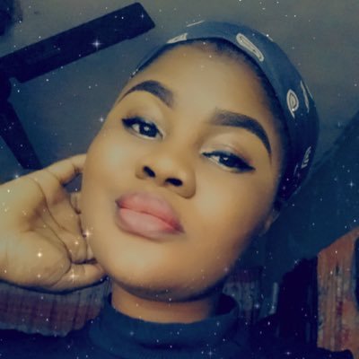 ayam_bheee's profile picture. Architect 👩‍💻 // fitness enthusiast // socially awkward 😔|. IG @ayam_bheee