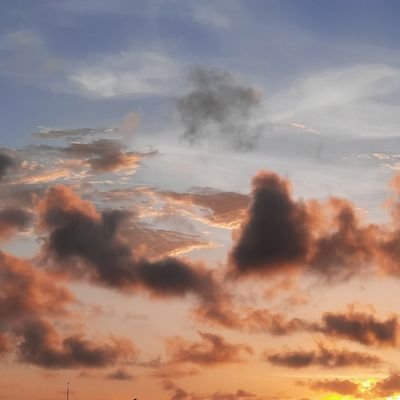 NiharikaB25's profile picture. Food Blogger , Traveller, Movie Lover , Book Enthusiast ❤️