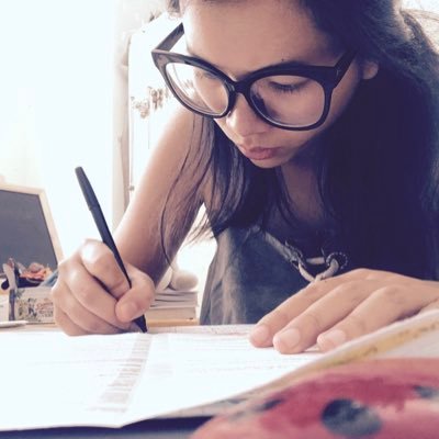 Vidakart's profile picture. An aspiring writer • Digital marketer by day • Writer by night • Illustrator as a hobby 🐙🐳🦞🦀🦈