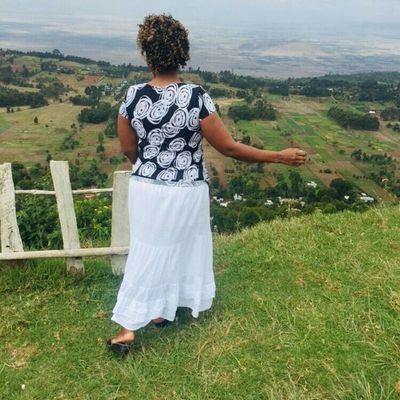 RozieWinner's profile picture. Bone a winner