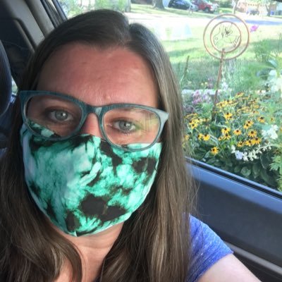 jojowhitaker07's profile picture. (She, hers) Woman, wife, mother, teacher, artist, reader, dog person