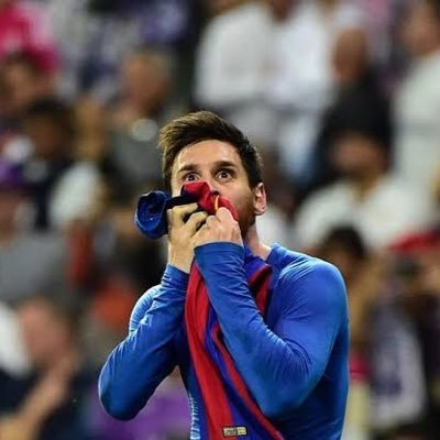 De Leo Messi hasta mi tumba, que privilegio ha sido verte y defenderte. Defensor de la Filosofía y Estilo que nos llevo a la Cima, es el Camino. Visca Barça💙❤️