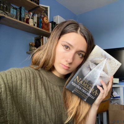 🌙The Universe of the Bookworm ✨Booktuber✨Writer ✨podcast host
